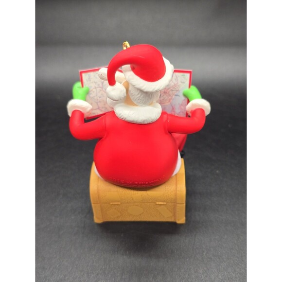 Hallmark I've Been Everywhere Magic Sound Ornament Santa w/Map NIB New Batteries - Picture 5 of 12